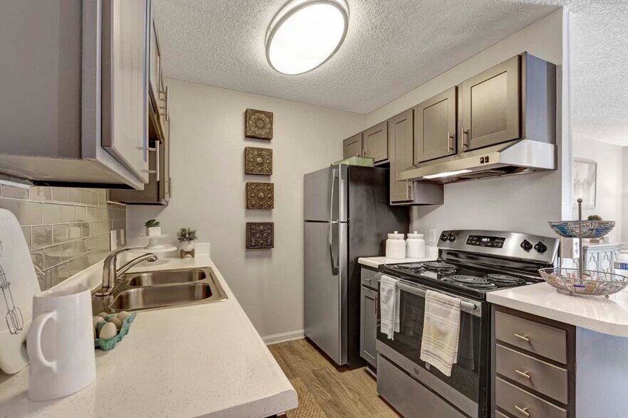 Residences at West Mint 9610 Stoney Glen Dr Charlotte NC 28227 Apartment Finder