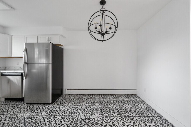 3428 Woodford Rd_Unit 6_CincyPhotoPro-7299 - The Reserves at Woodford