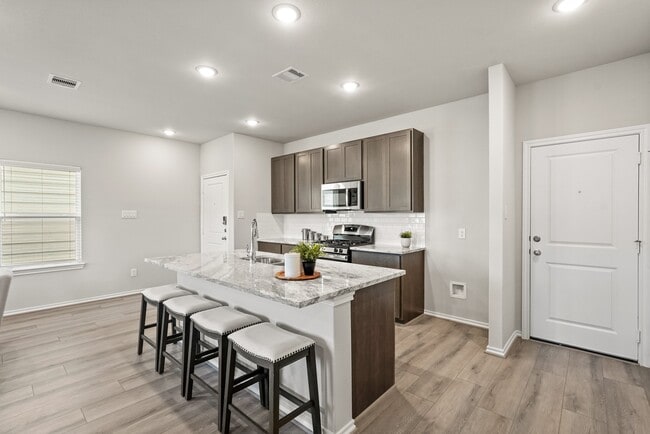 Building Photo - 1215 Hugh Lndg Rd