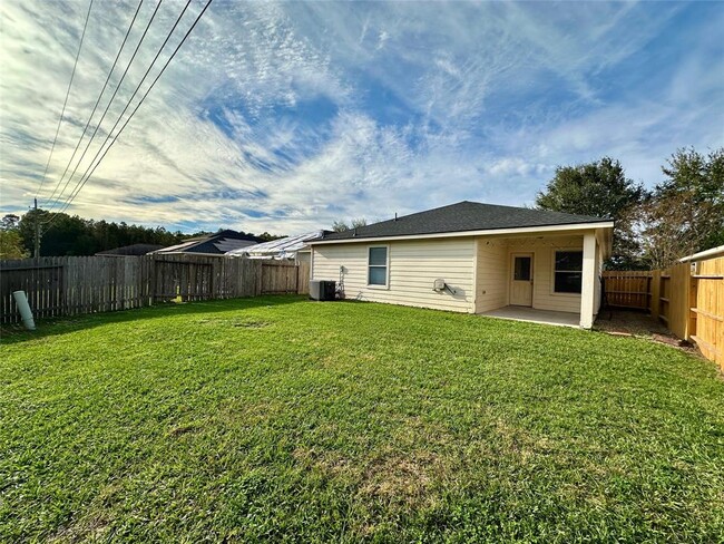 Building Photo - 28918 Llano River Loop