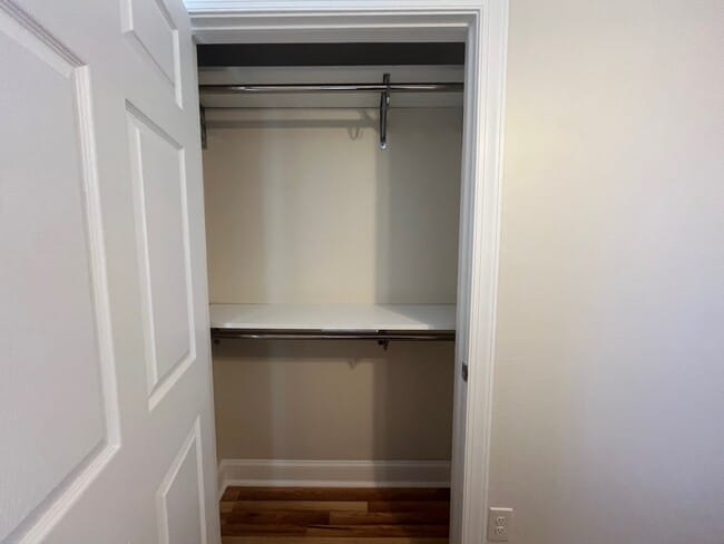 Building Photo - 350 Melwood Ave