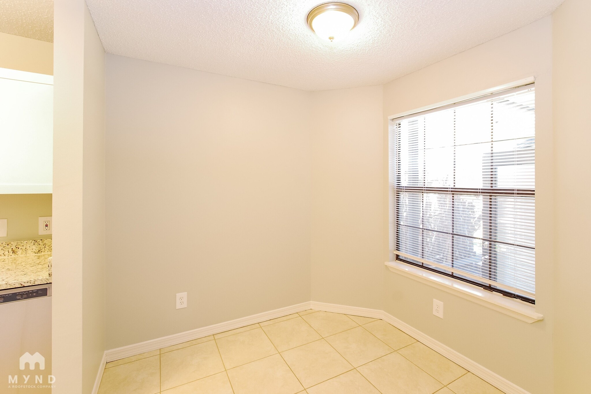 Building Photo - 209 Gerona Rd