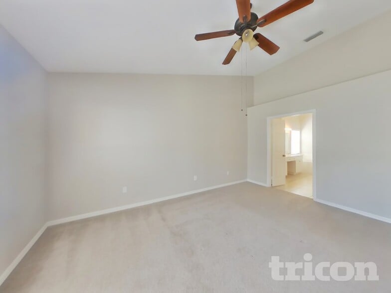 Building Photo - 3902 Little Egret Ct