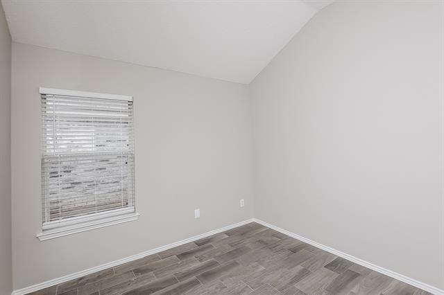 Building Photo - 7417 Snow Ridge Dr