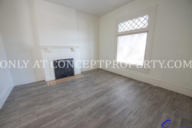Building Photo - 5000 S Jones Ct