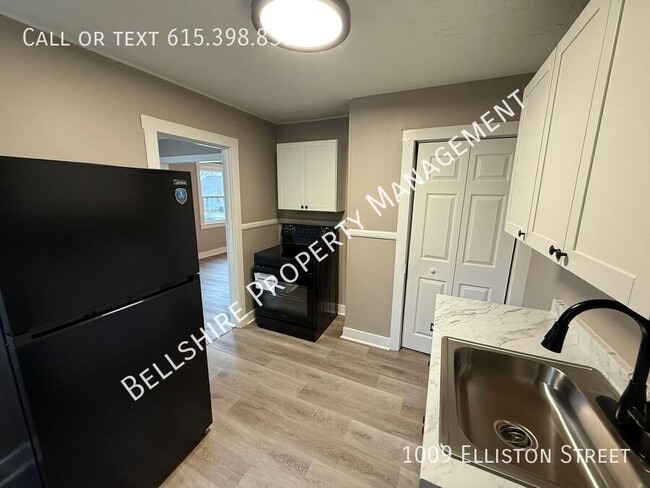 Building Photo - 1009 Elliston St