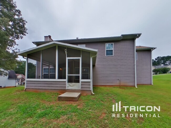 Building Photo - 3445 Terrier Tr