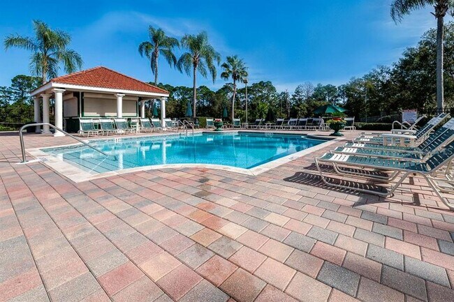 Building Photo - 8500 Palm Harbor Dr
