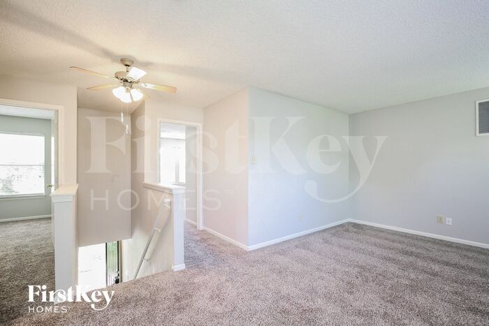 Building Photo - 19553 Tradewinds Dr