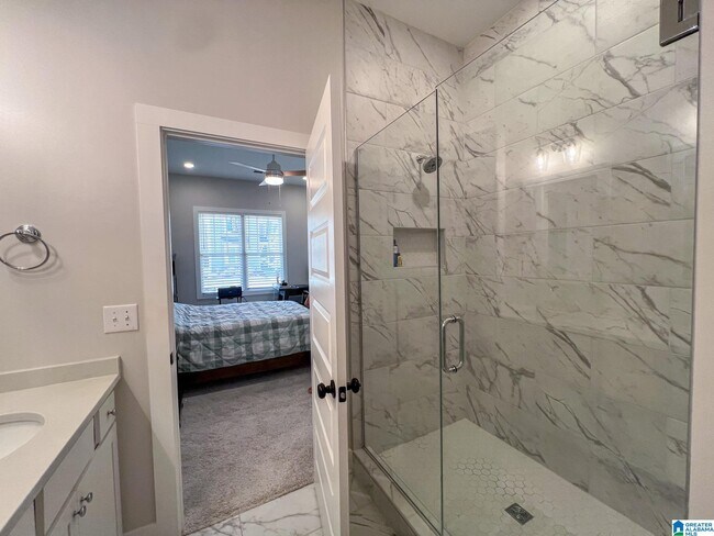 Building Photo - 4740 Arden Wy