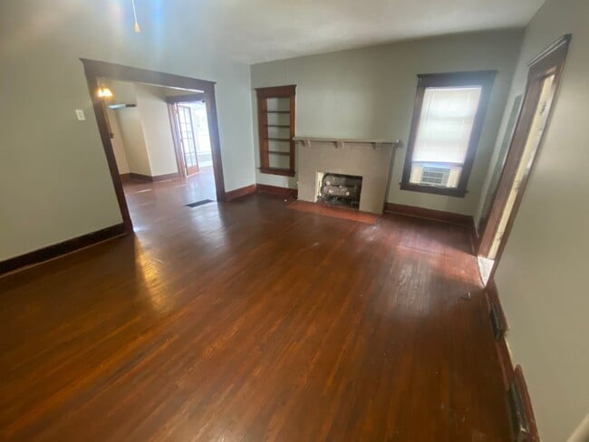 Building Photo - 2224 A St