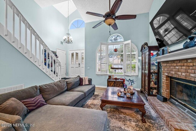 Building Photo - 9545 Glenn Abbey Way