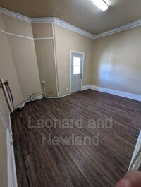 Building Photo - 1330 Maple Ave