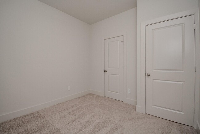 Building Photo - 6017 Cypress St