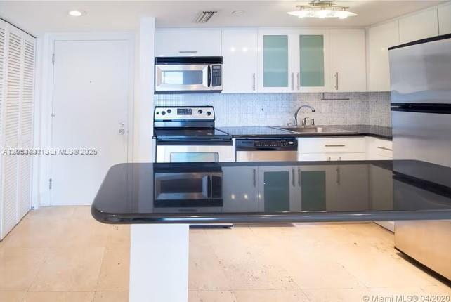 Building Photo - 770 Claughton Island Dr