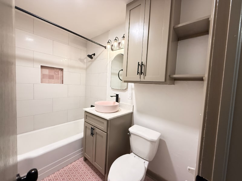 Building Photo - 1819 S Irvington Ave