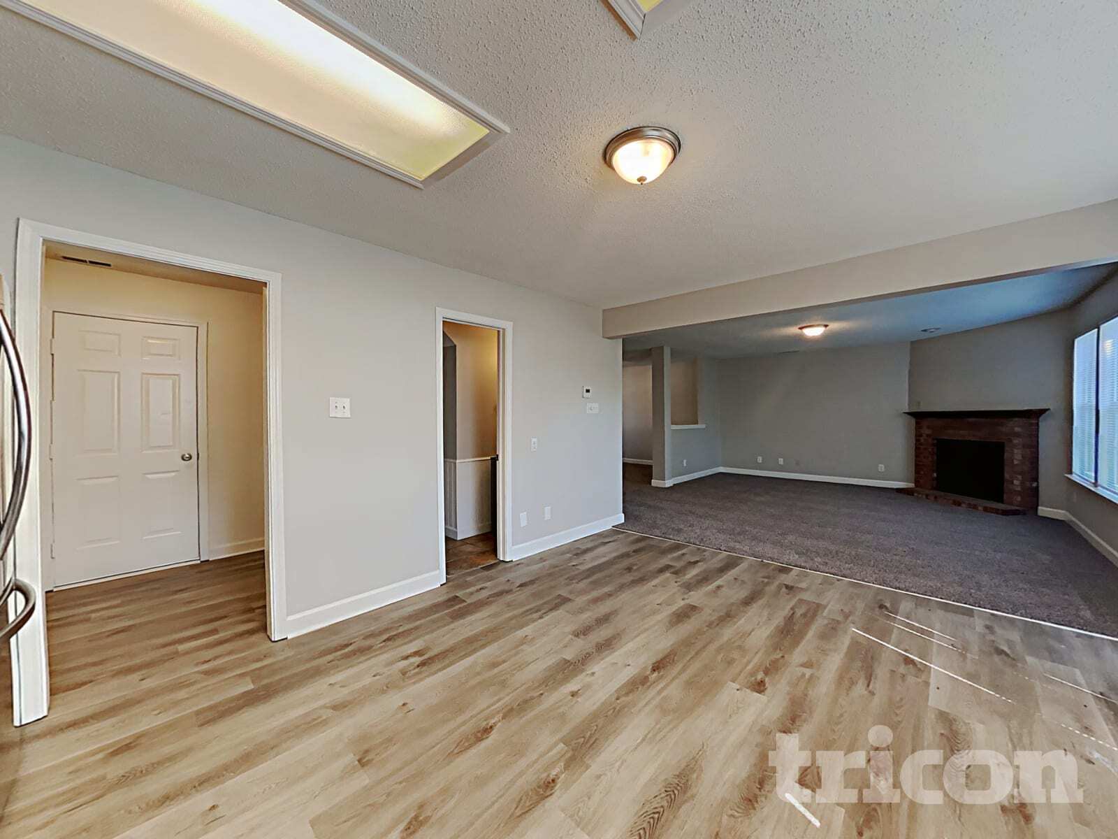 Building Photo - 2117 Westmere Dr