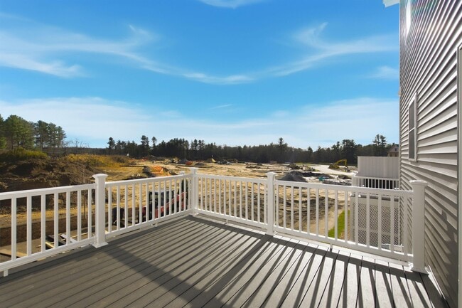 Building Photo - 7 Elise Ave