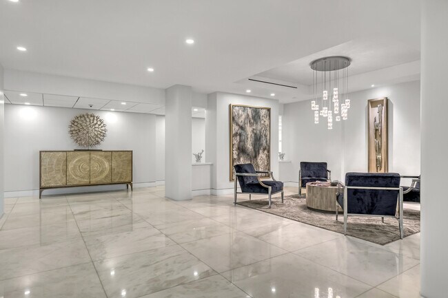 Building Photo - 3546 S Ocean Blvd