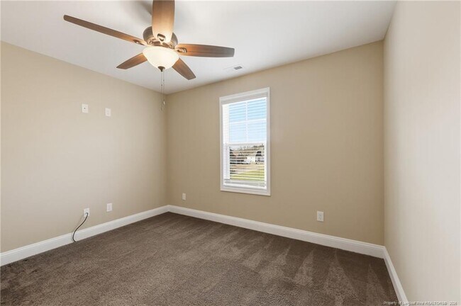 Building Photo - 206 Leland Ln