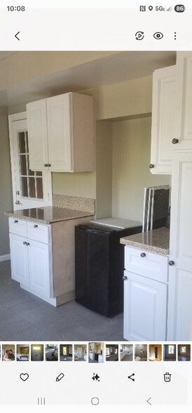 Building Photo - 501 Grove Pl