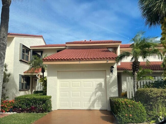 Building Photo - 130 Palm Ave