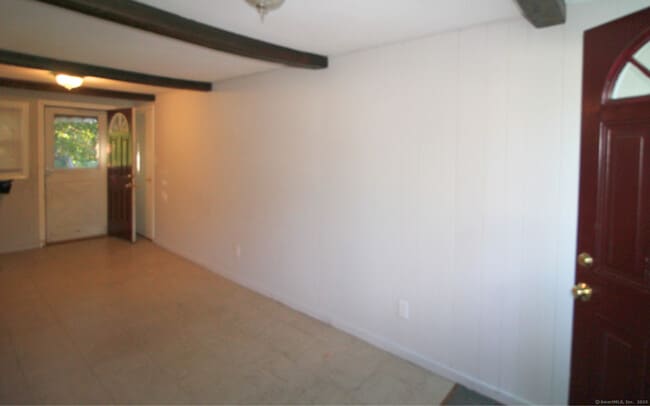 Building Photo - 55 Howe Rd
