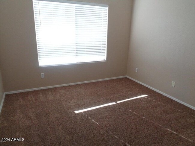 Building Photo - 22641 N Gibson Dr