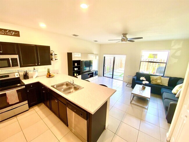 Building Photo - 11489 SW 250th St