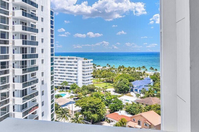 Building Photo - 2701 N Ocean Blvd