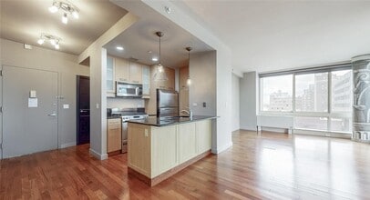 Building Photo - 10724 71st