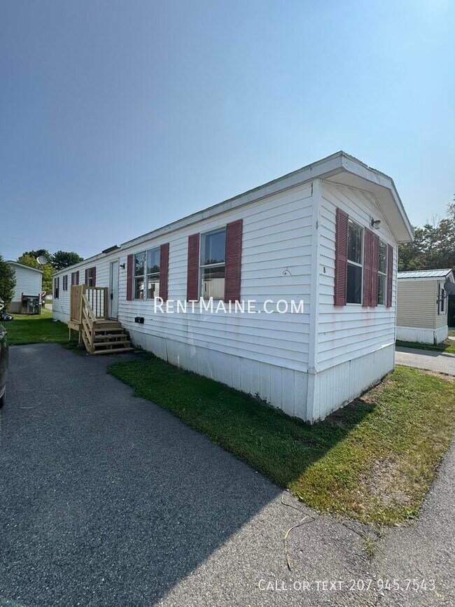 Building Photo - 8 Goodwin Lp