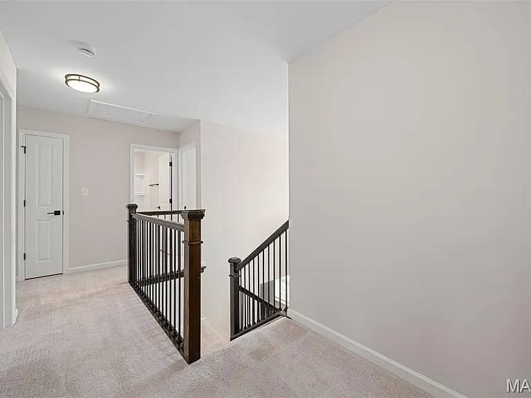 Building Photo - 3304 White Pine Dr