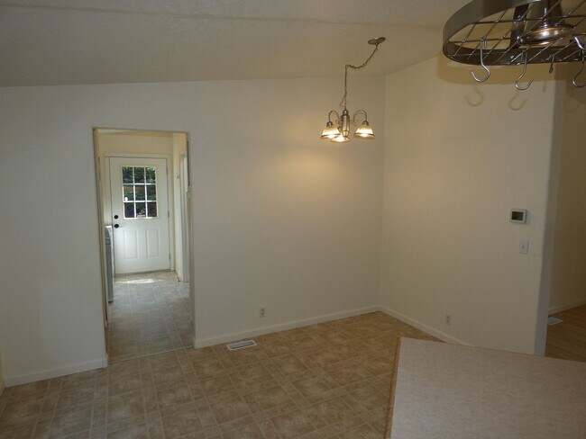 Building Photo - 3353 O'Brien Road