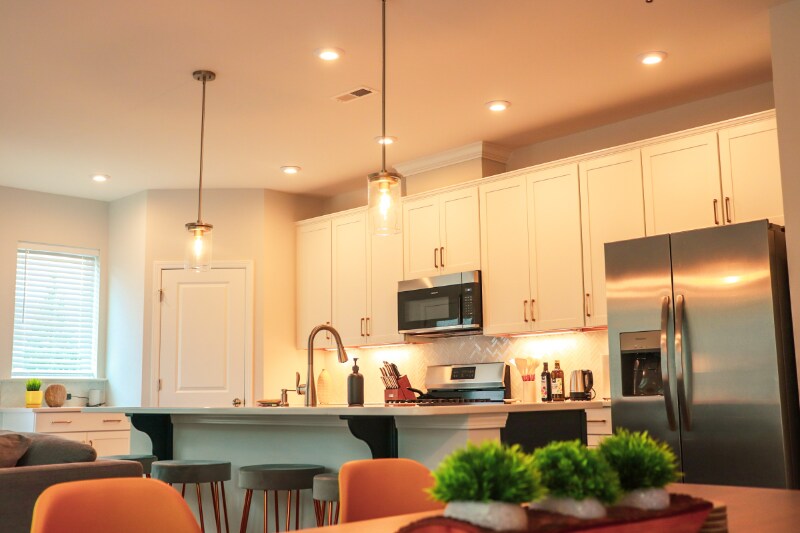 Building Photo - 1001 Canary Pepper Dr