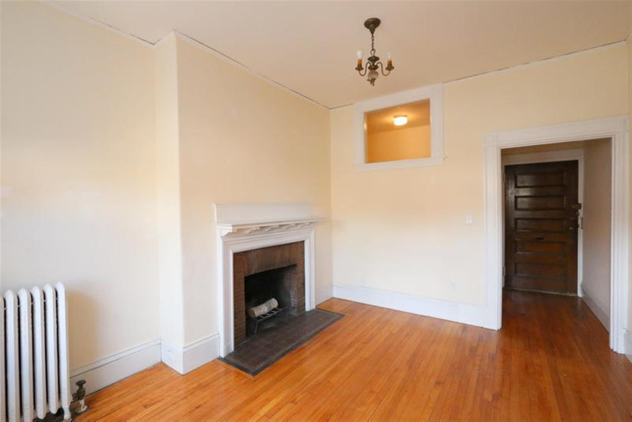 Building Photo - 2 Ware St