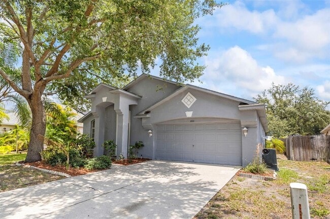 Building Photo - 11111 Lakeside Vista Dr