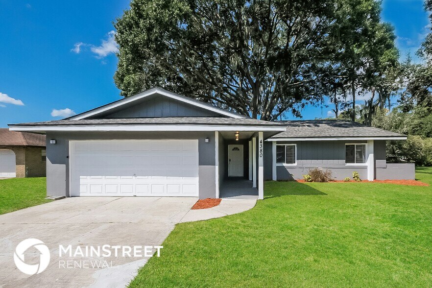 Primary Photo - 4380 Old Colony Rd