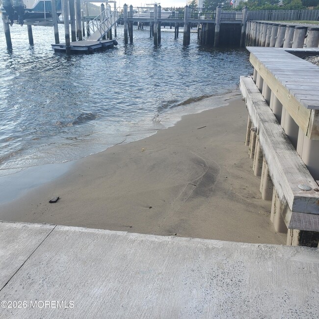 Building Photo - 754 Ocean Ave