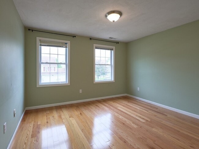 Building Photo - 9 Angela Rose Ln