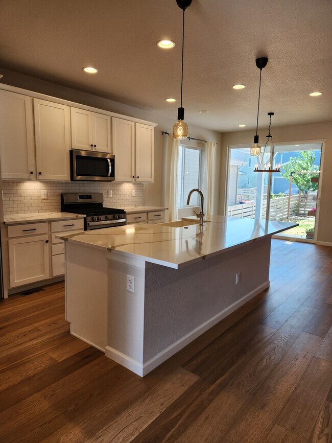 Building Photo - Sterling Ranch Home available for move in ...