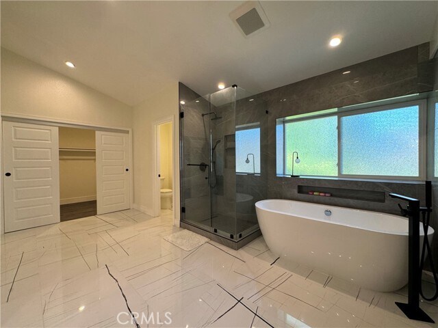 Building Photo - 13745 Moonshadow Pl