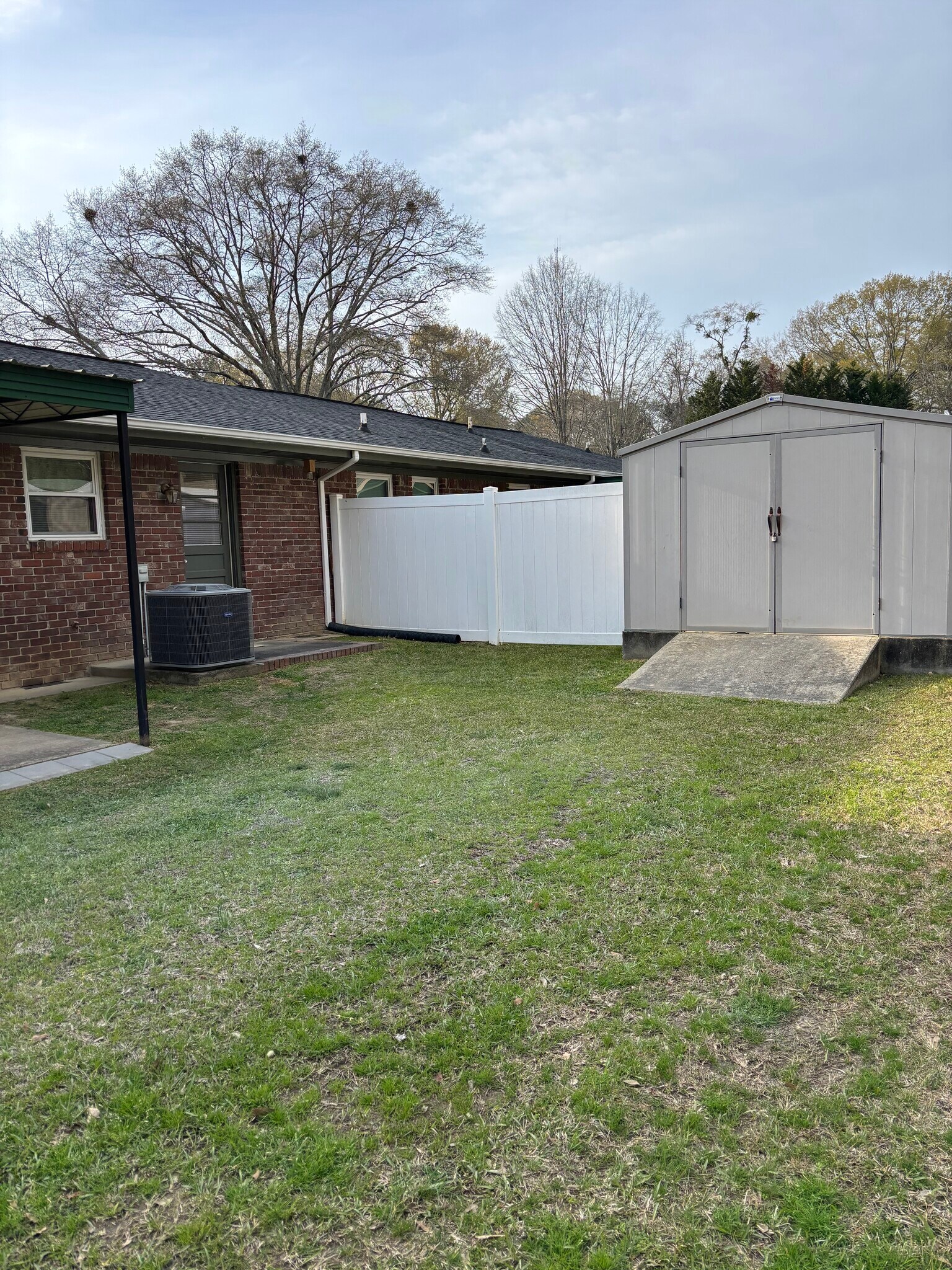 Building Photo - 8686 Bowden St