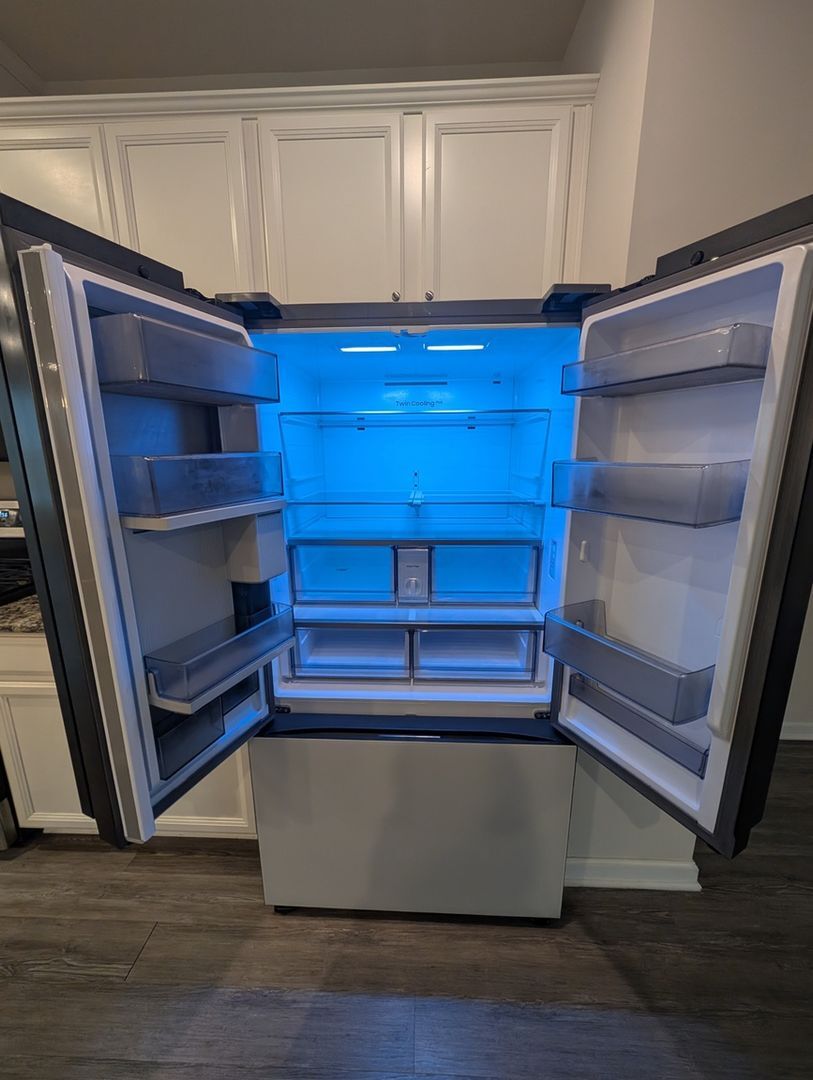 Building Photo - 305 Cross Country Way