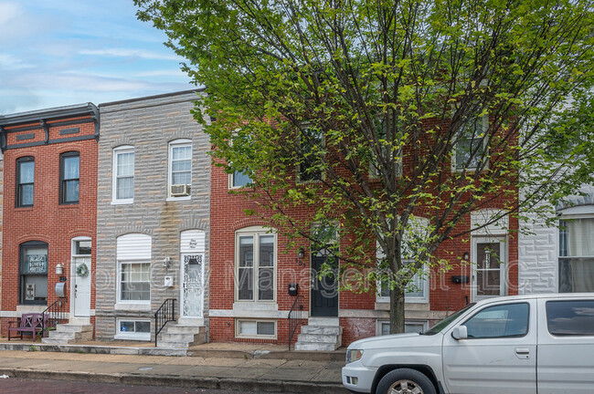 Building Photo - 131 S Bouldin St