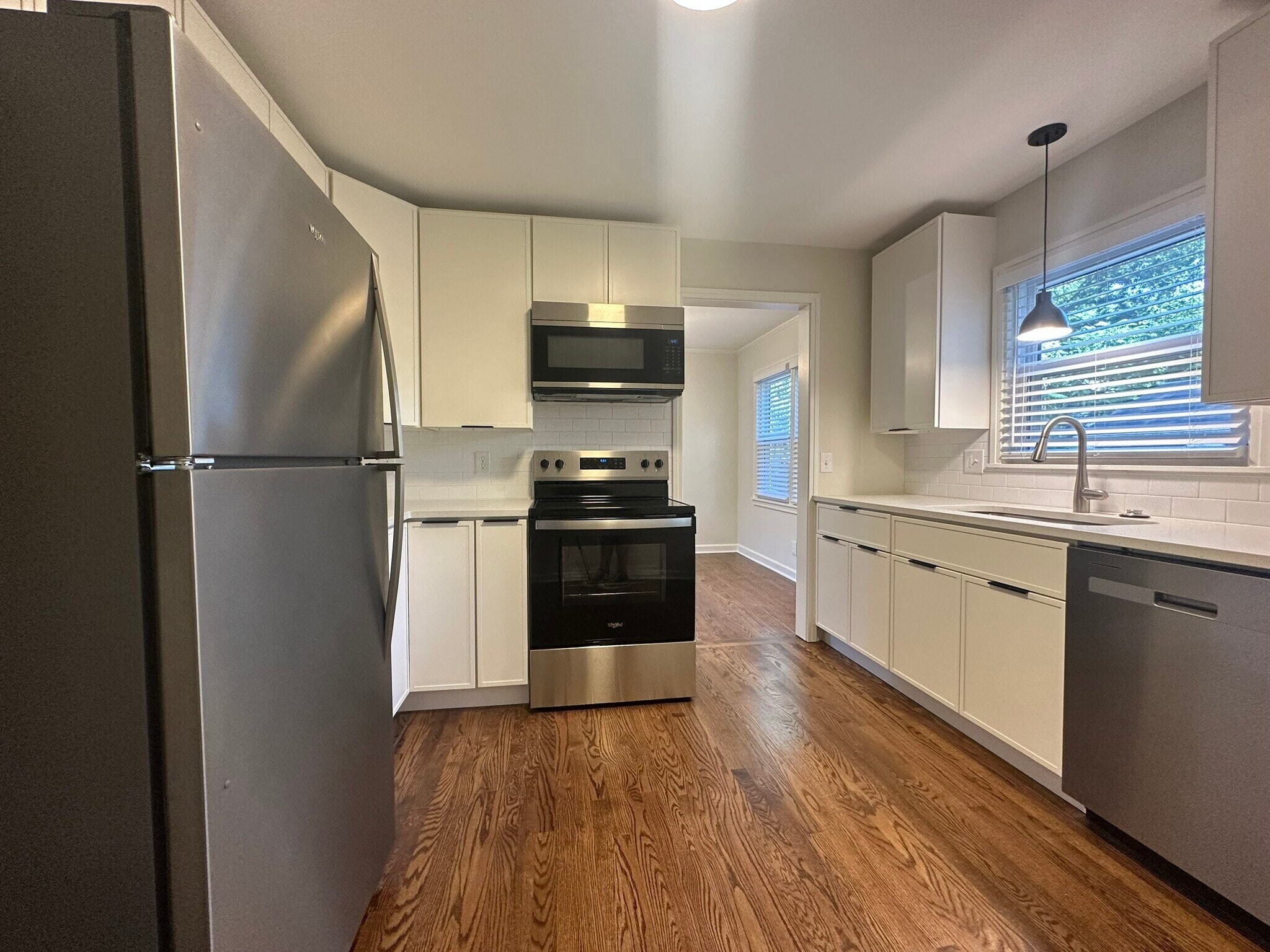 Building Photo - 111 W 73rd St