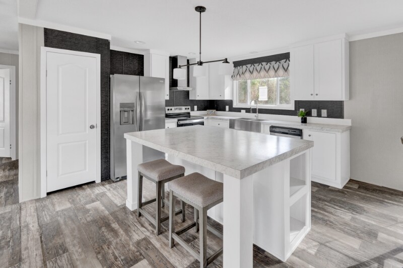 Building Photo - 20 Samaria St