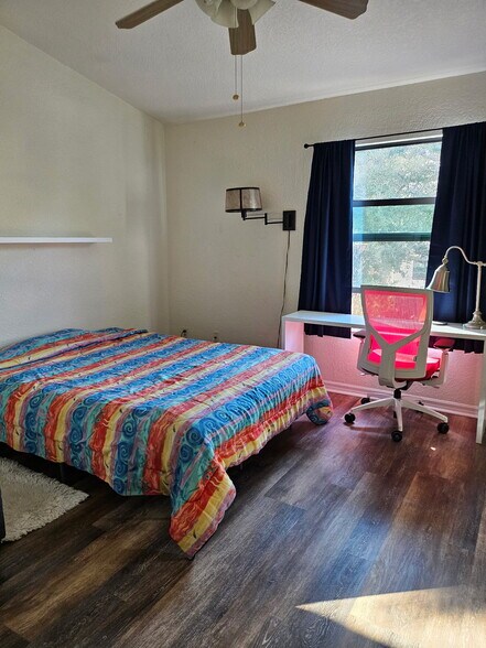 Building Photo - 4202 Brigadoon Cir