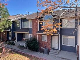 Building Photo - 2436 W 82nd Pl