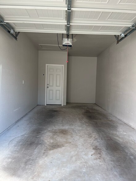 Building Photo - 3120 Hemphill St